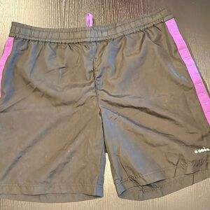 Diadora Women’s Athletic Shorts with Purple Trim -Size Large